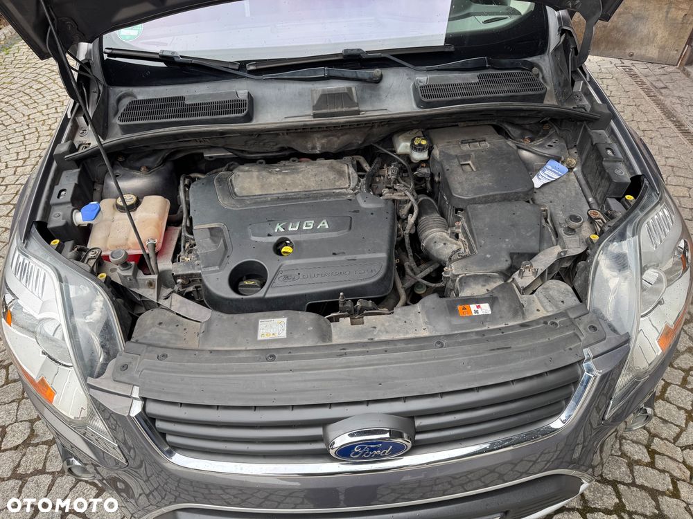 Ford Kuga 2.0 TDCi 4x4 Champions Edition - 36