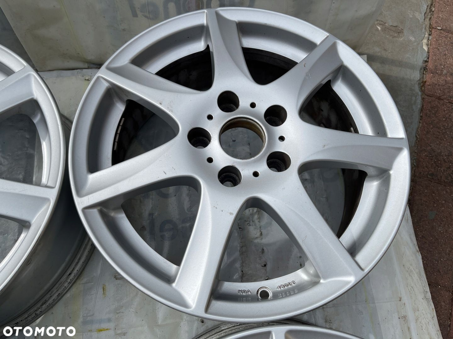 Felgi Mercedes Audi Skoda 5x112 16" 6,5J ET50 265 - 6