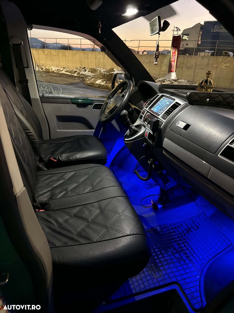 Volkswagen Transporter - 8