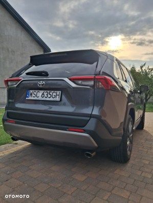 Toyota RAV4 - 11