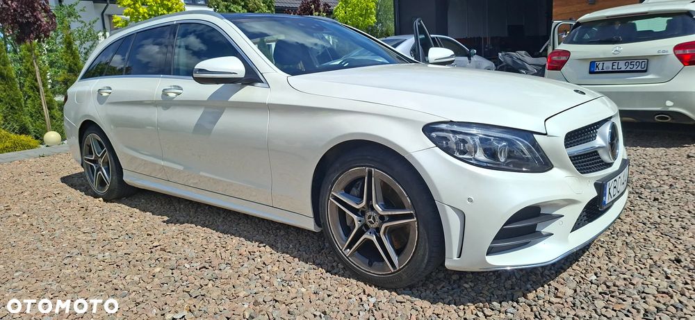 Mercedes-Benz Klasa C 300 d 4Matic 9G-TRONIC AMG Line - 1