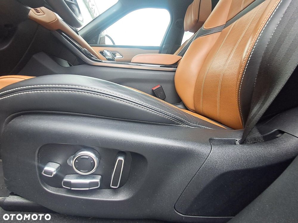 Land Rover Range Rover Velar - 28