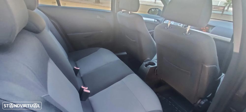 Opel Astra 1.3 CDTi Enjoy EcoFLEX - 14