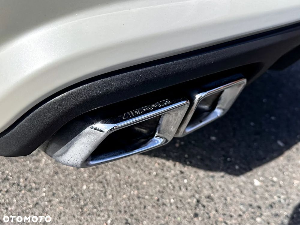Mercedes-Benz CLS 63 AMG AMG SPEEDSHIFT MCT - 32
