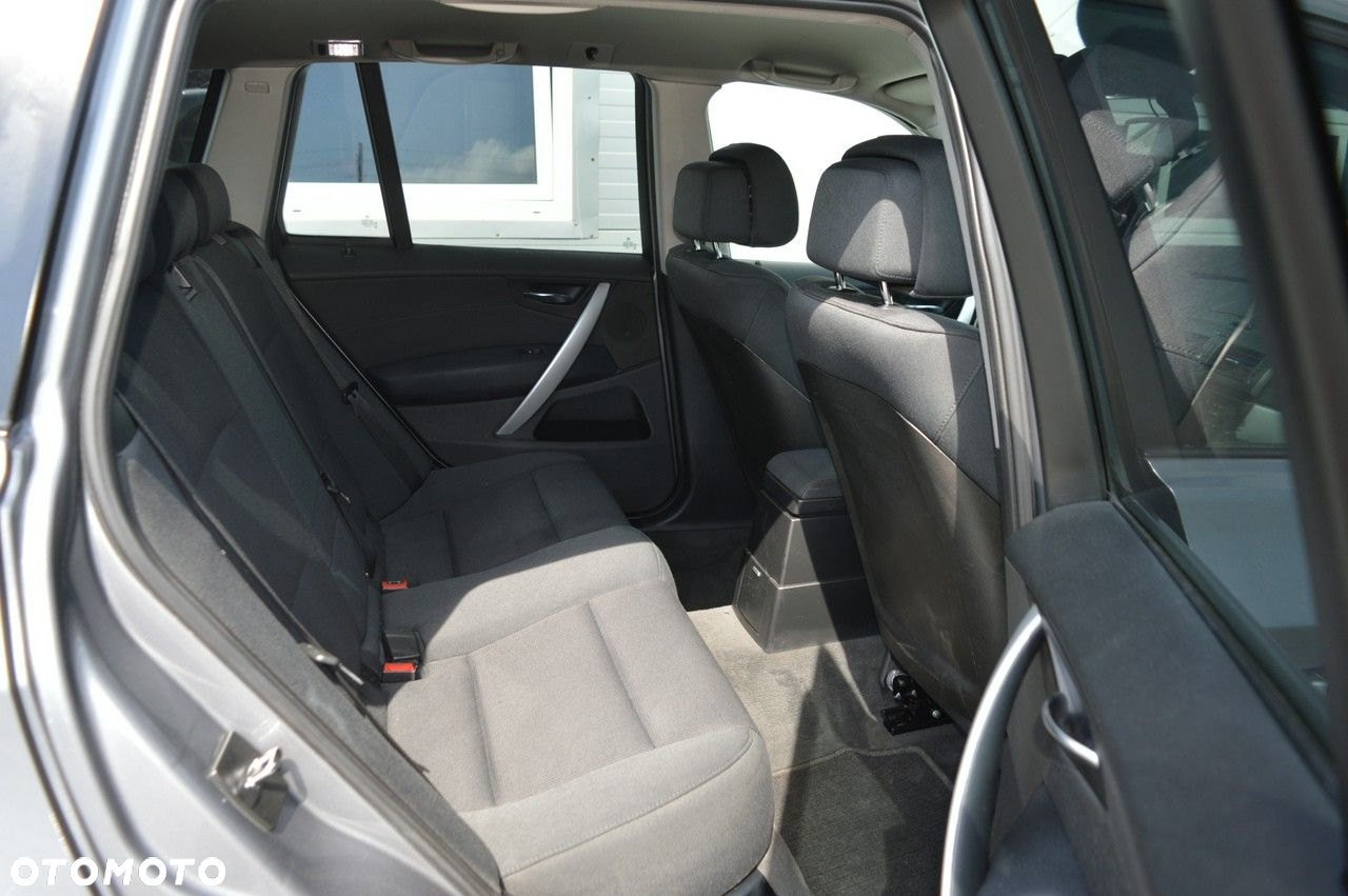 BMW X3 xDrive20d - 23
