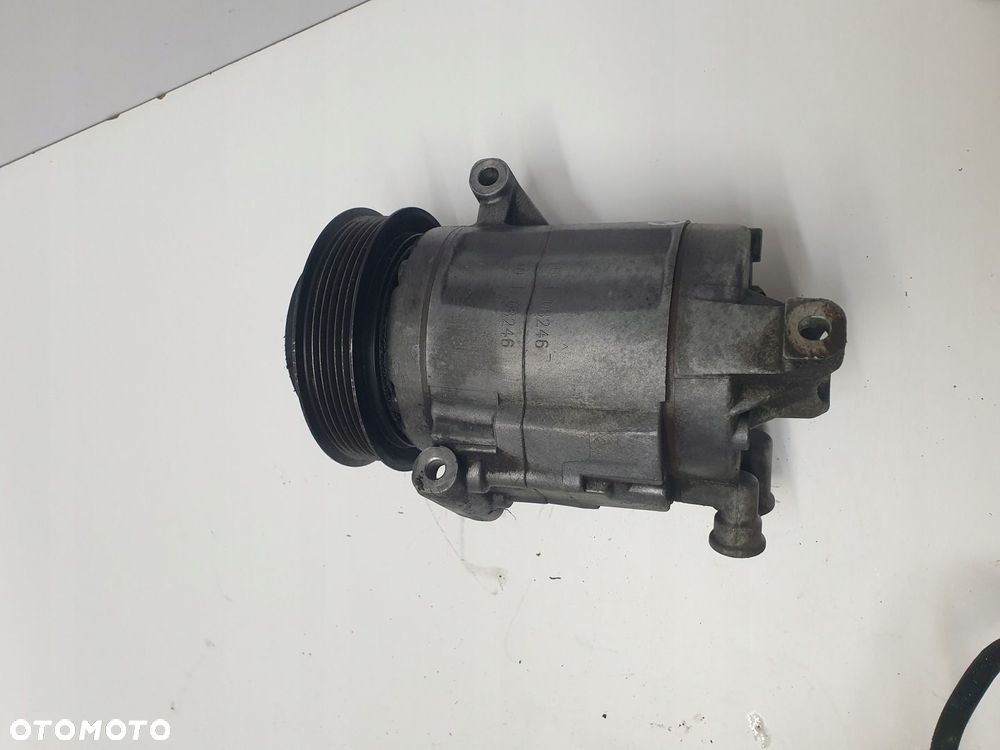SPRĘŻARKA KOMPRESOR KLIMATYZACJI OPEL INSIGNIA A 687997689 - 4