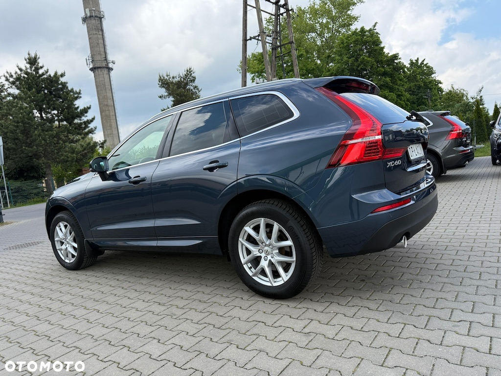 Volvo XC 60 D4 Geartronic Momentum Pro - 39