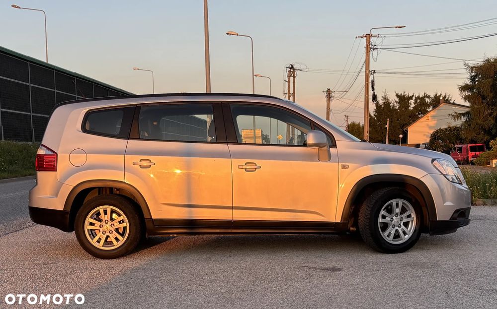 Chevrolet Orlando 2.0 D LT+ - 39