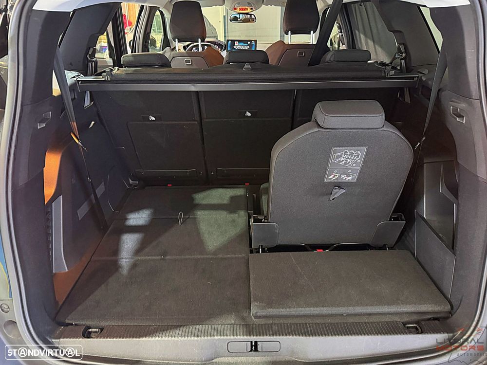 Peugeot 5008 1.2 PureTech Allure EAT8 - 11