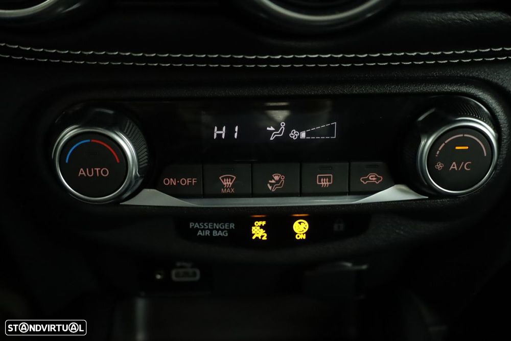 Nissan Juke 1.0 DIG-T N-Design Black DCT - 12