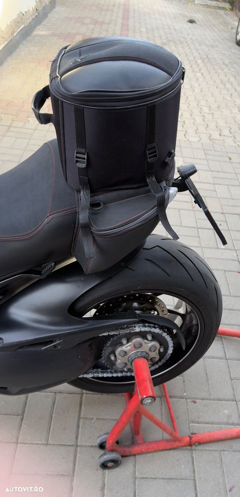 Ducati Diavel - 10