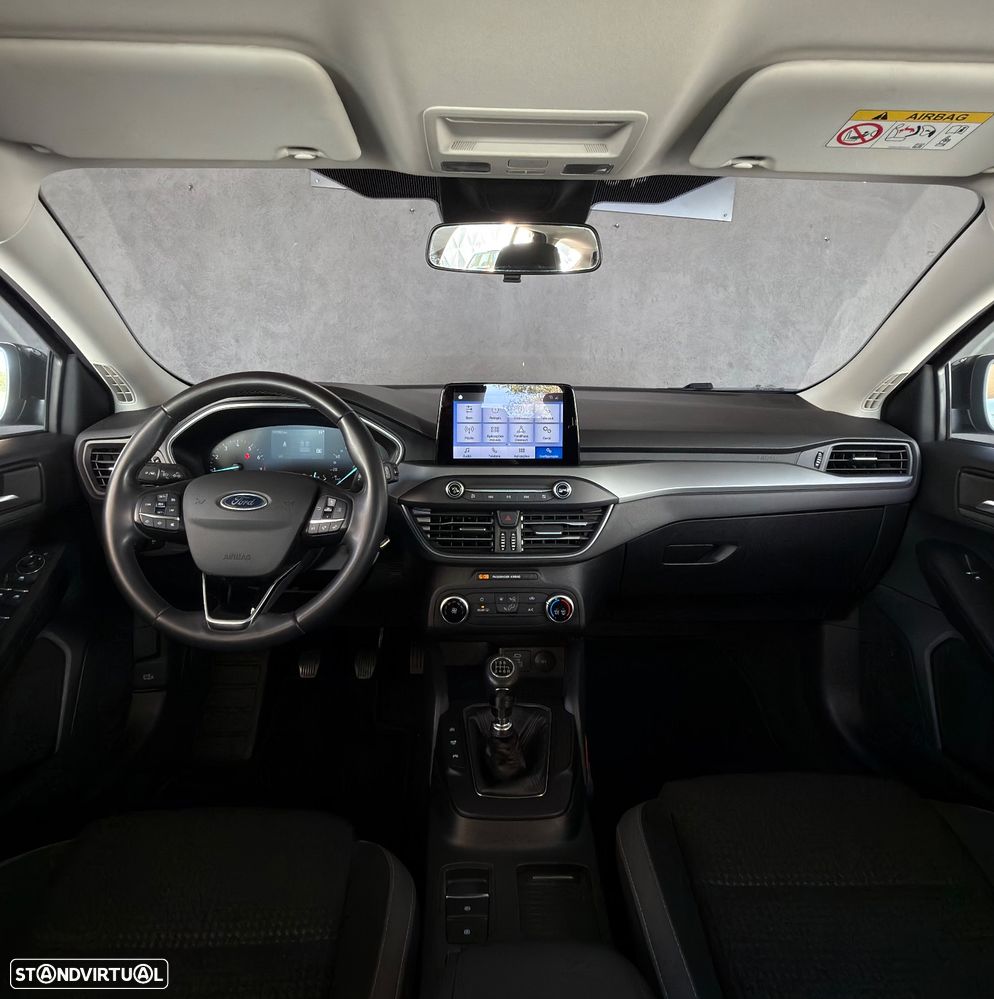 Ford Focus SW 1.0 EcoBoost S&S COOL&CONNECT - 14