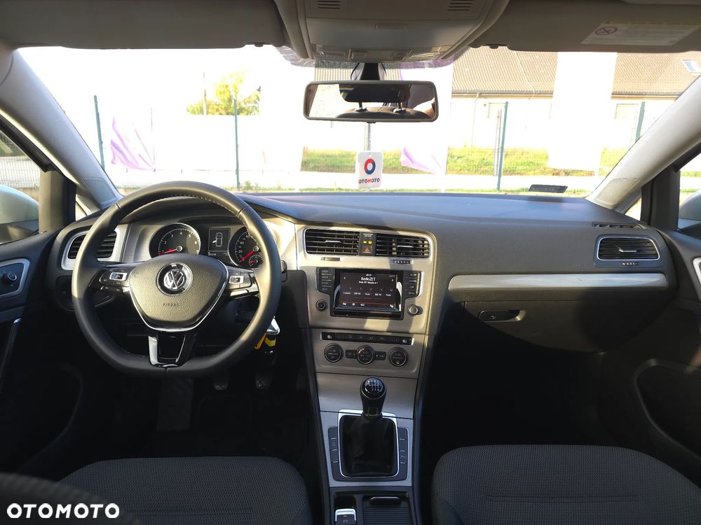Volkswagen Golf 1.4 TSI BMT Comfortline - 35