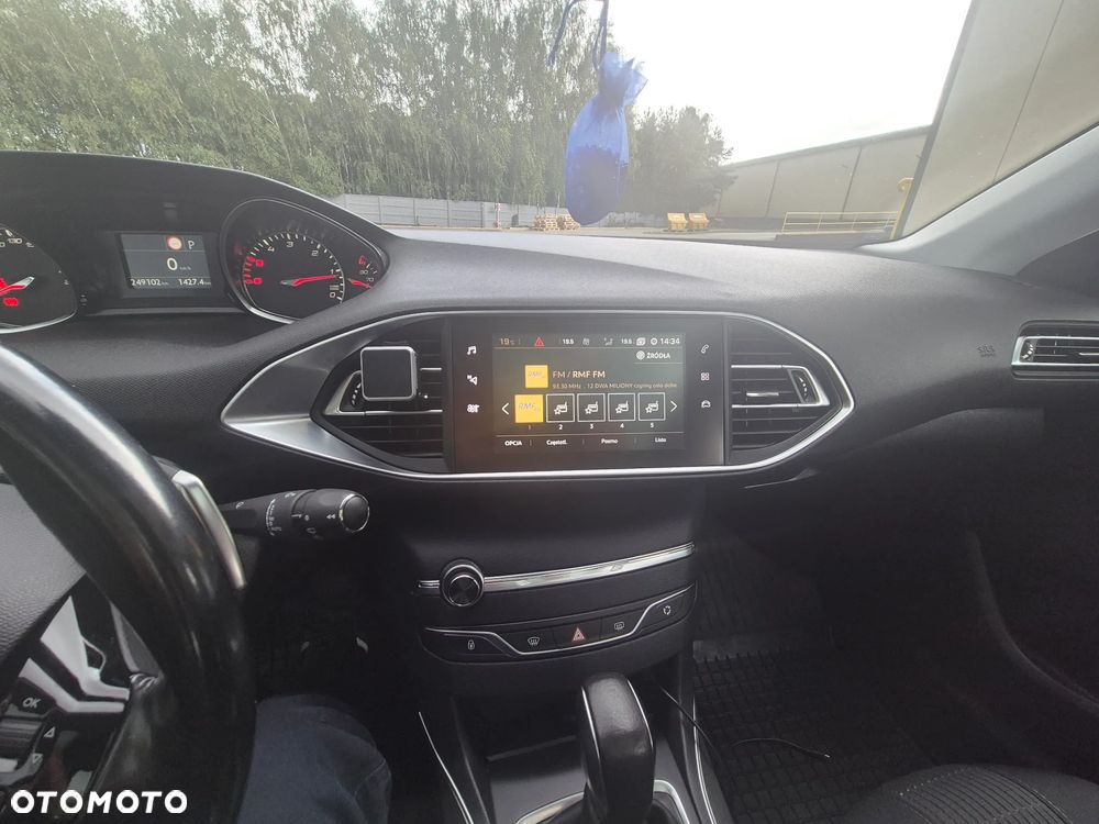 Peugeot 308 BlueHDi 120 EAT6 Stop & Start Active - 5