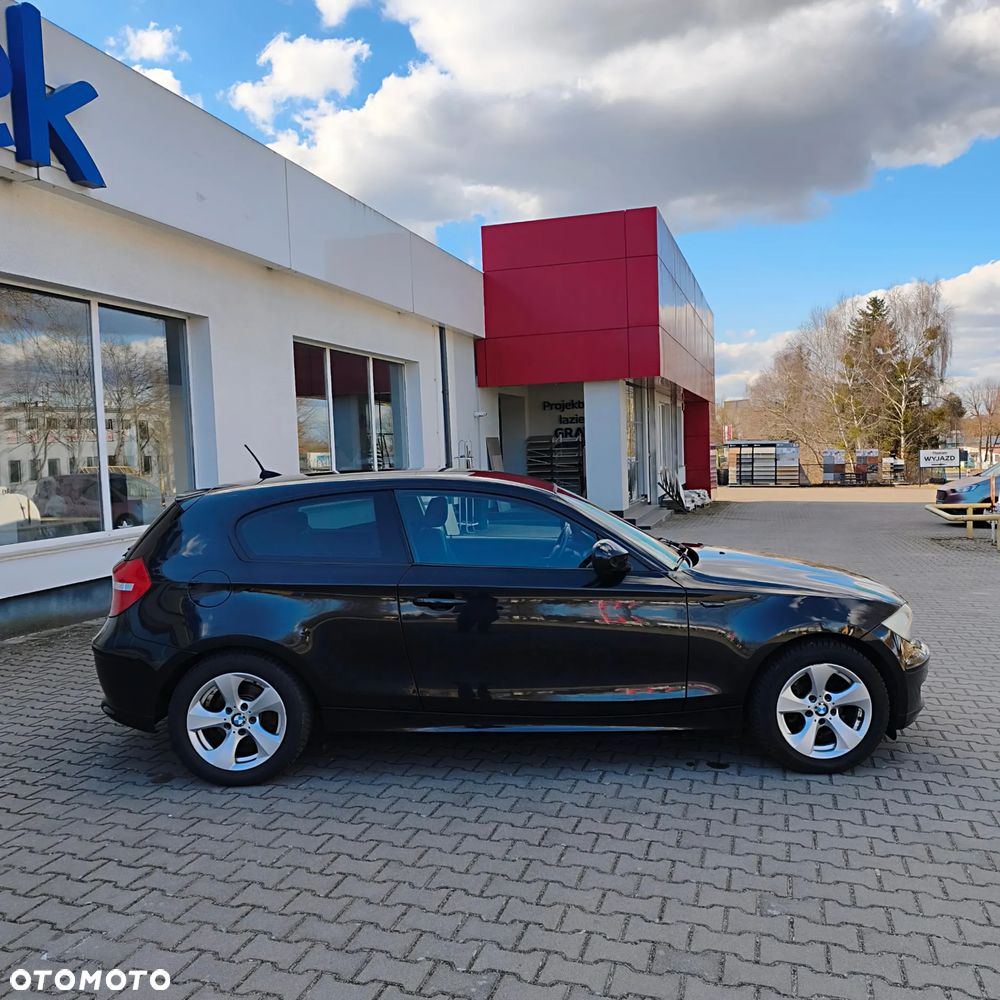 BMW Seria 1 116i - 4