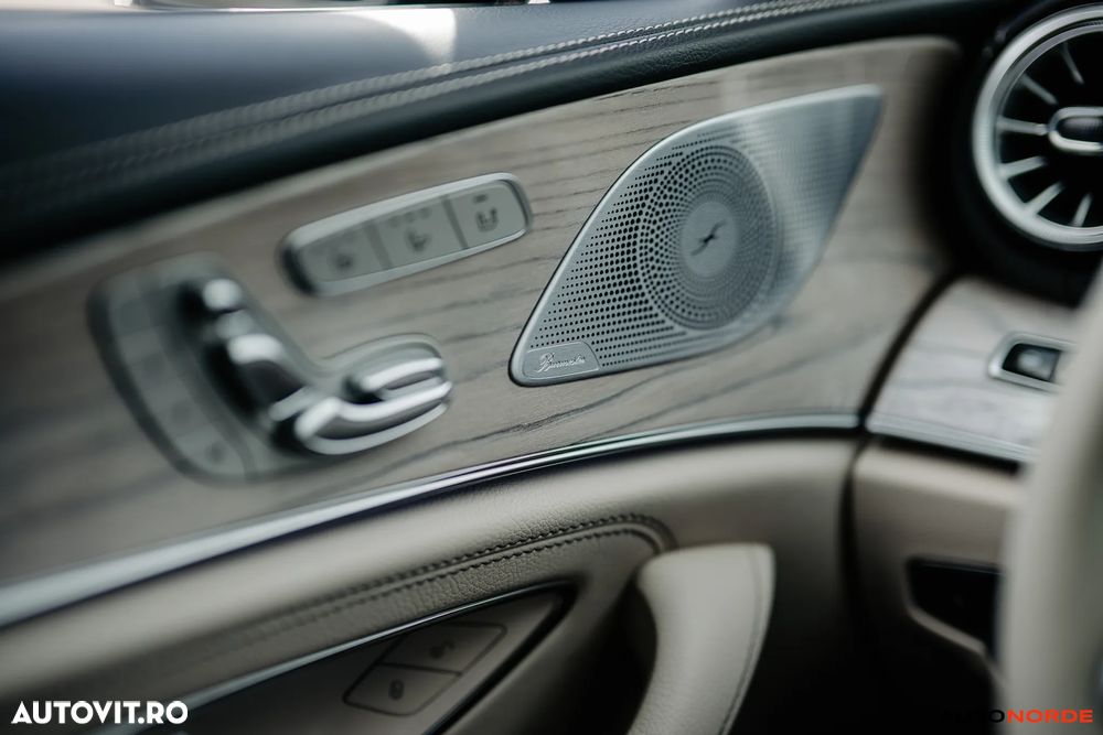 Mercedes-Benz CLS 350 d 4MATIC Aut - 38