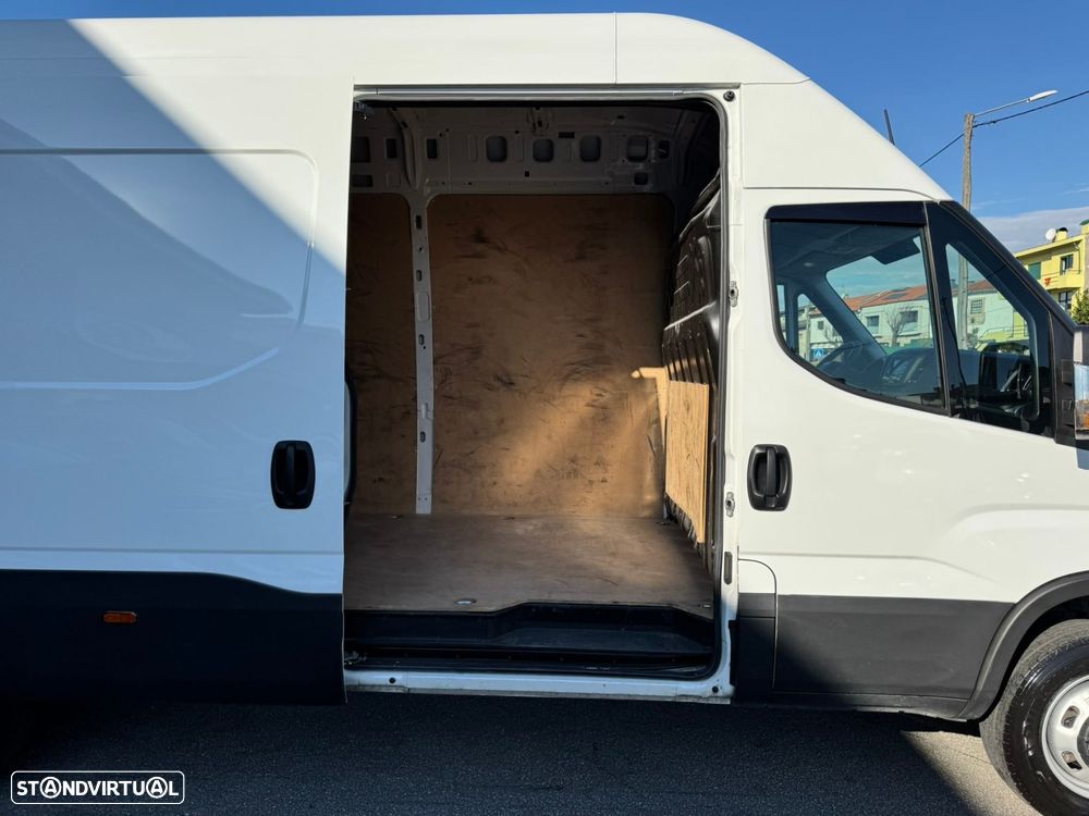 Iveco Daily 2.3 35C16V 4100L 13.9m3 - 12
