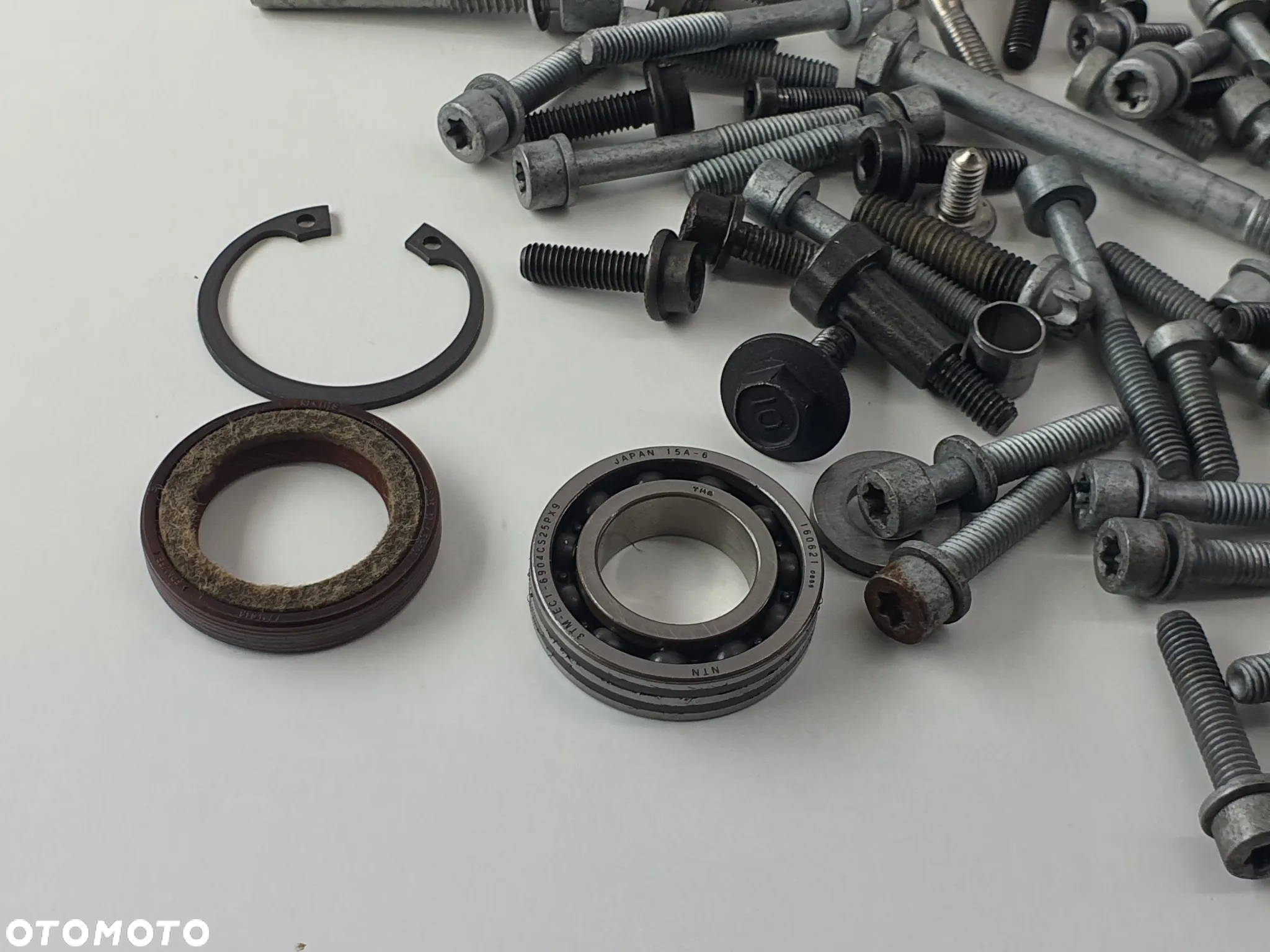 SRUBY SILNIKA SRUBA BMW 1200 R NINE T K21 K23 K25 NINET BMW GS K25 - 7