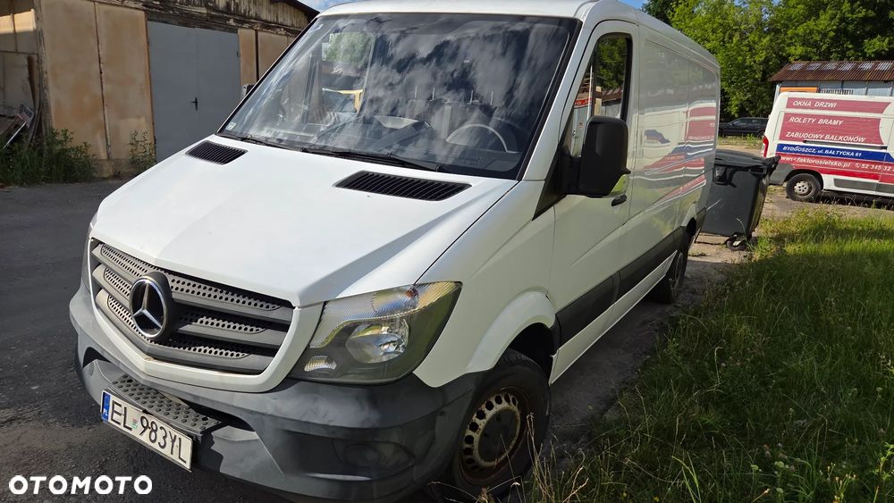 Mercedes-Benz Sprinter - 1