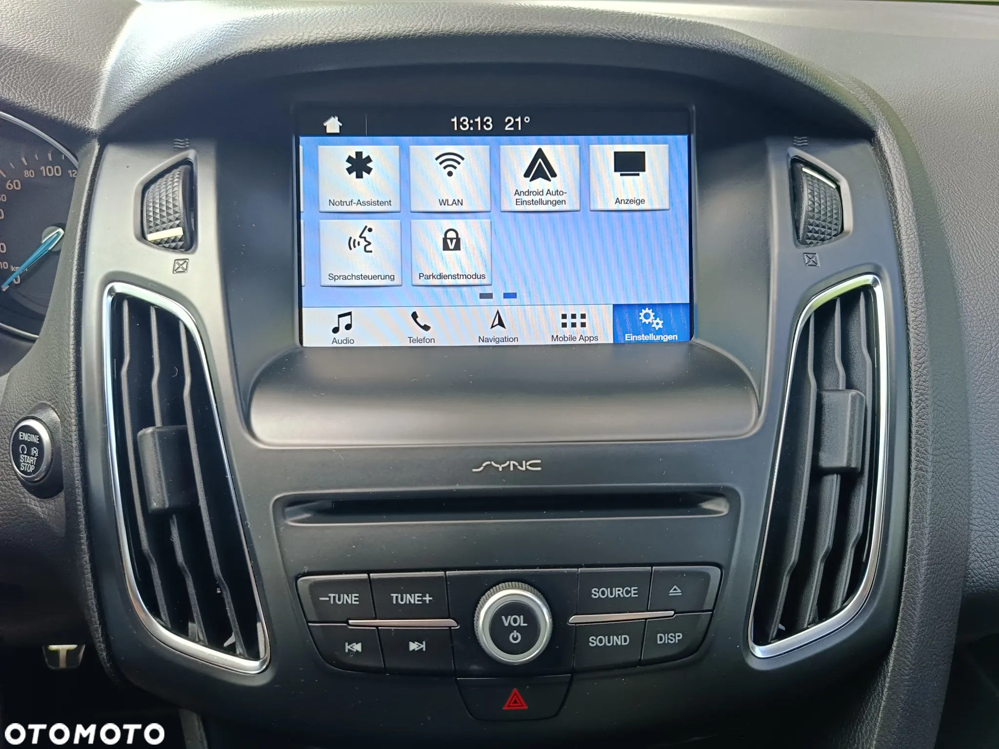 Ford Focus - 24