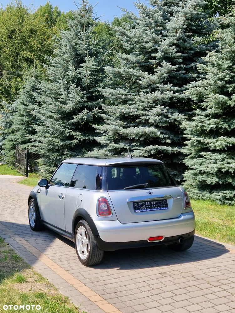 MINI Cooper 50 Camden - 9