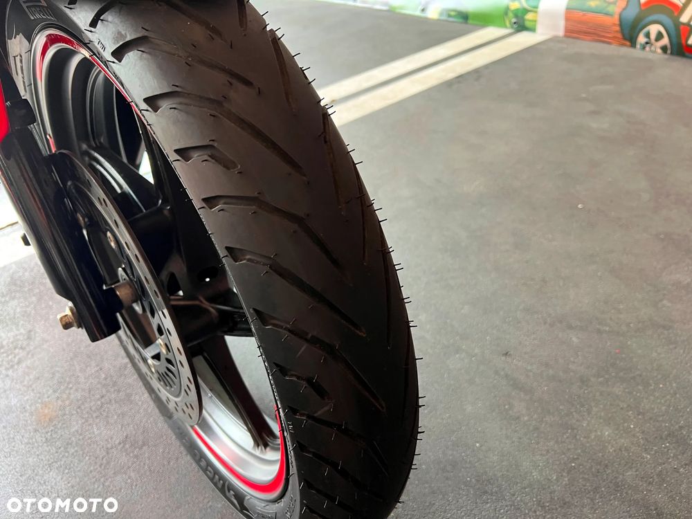 Honda CBR - 15