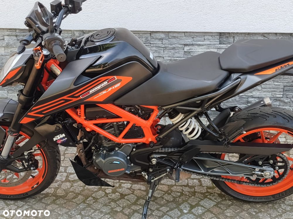 KTM Duke 125 - 14