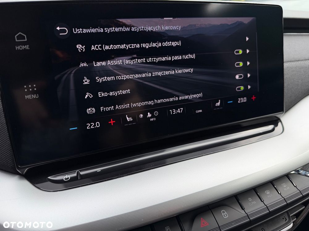 Skoda Octavia 2.0 TDI DSG Style - 27
