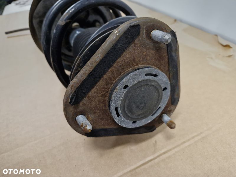 TOYOTA VERSO 1 I LIFT 1.6 D MCPHERSON LEWY ZWROTNICA LEWA PIASTA AMORTYZATOR - 4