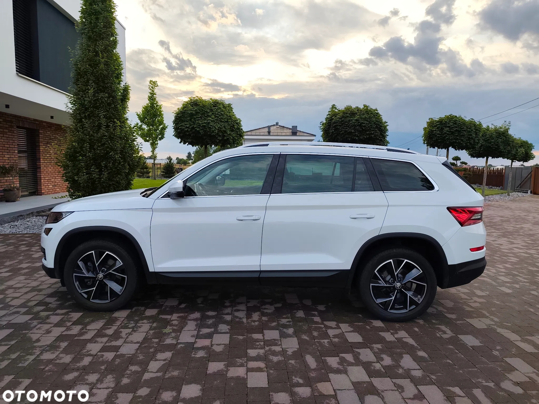 Skoda Kodiaq 2.0 TDI 4x4 Business DSG - 8