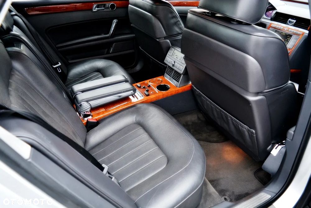 Volkswagen Phaeton 3.0 V6 TDI DPF 4MOTION Automatik (4 Sitzer) - 22