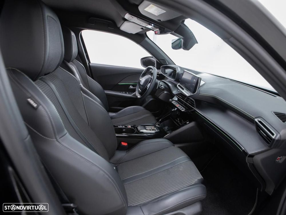 Peugeot 2008 1.5 BlueHDi GT EAT8 - 9