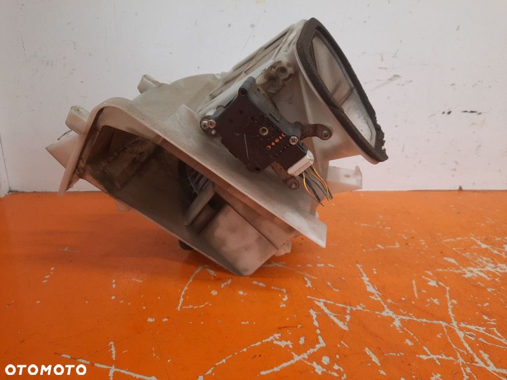 NISSAN PATHFINDER R50 99-04 DMUCHAWA POWIETRZA 272001W602 VQ35DE - 3