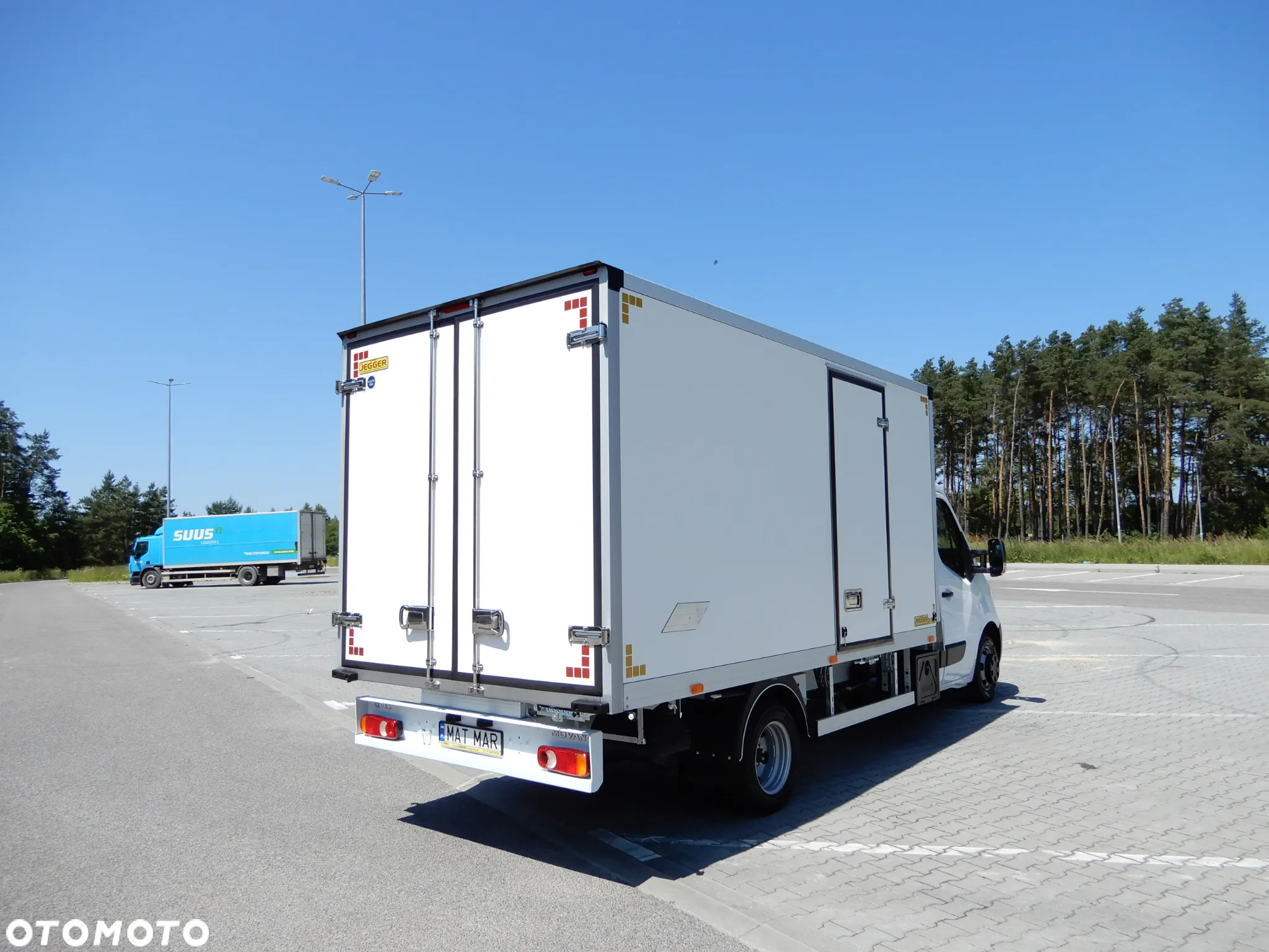 Opel MOVANO 2.3 CDTi 163 KM Bliźniak Kontener 4.26 CM 8 E.Palet JEGGER Boczne Drzwi 800 Kg Ładowność WZMACNIANY 60 Tys Przeb Stan Auta Jak NOWY - 4