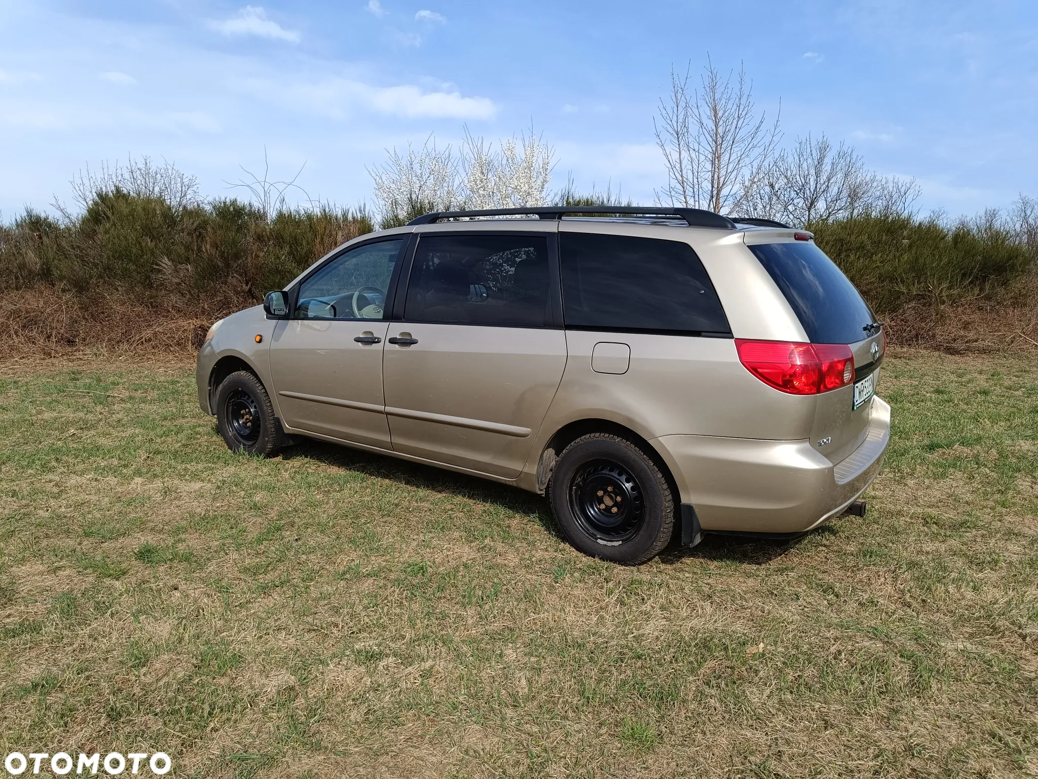 Toyota Sienna 3.5 V6 - 2
