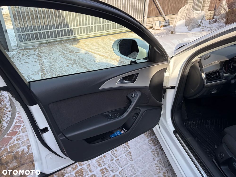 Audi A6 Avant 2.0 TDI Ultra S tronic - 19