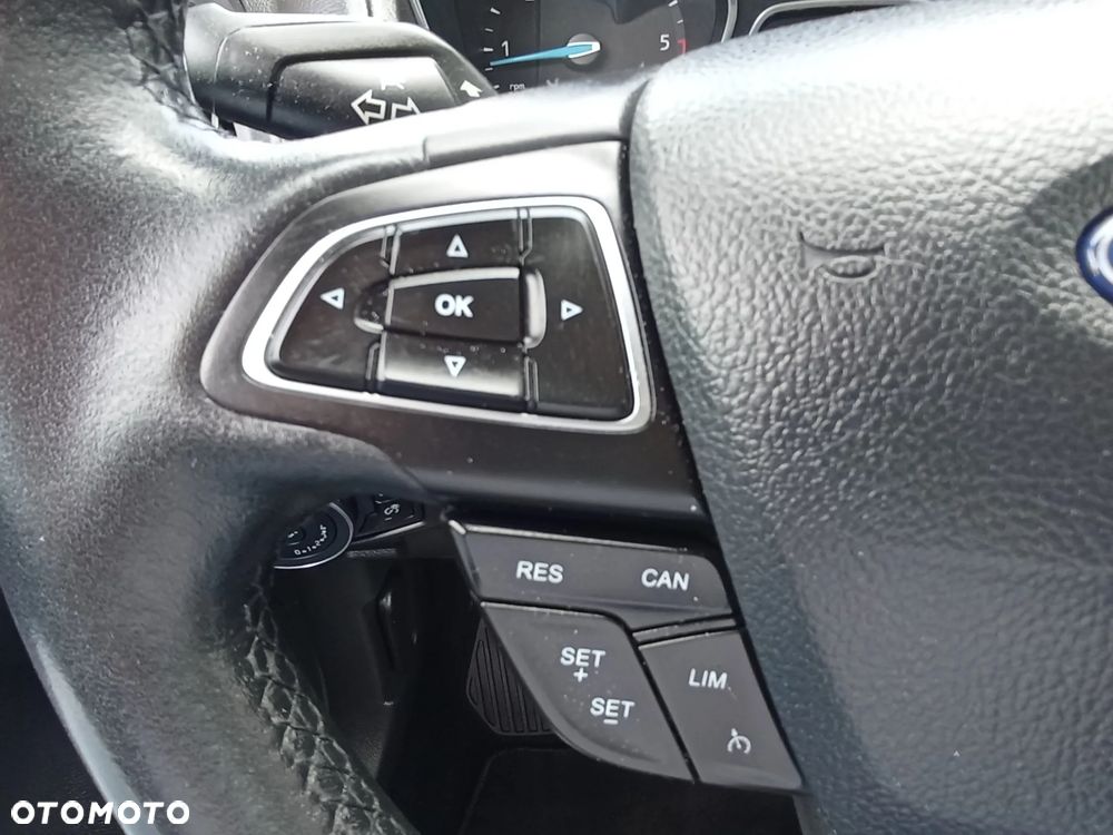 Ford Focus 1.5 EcoBlue Active Business - 17