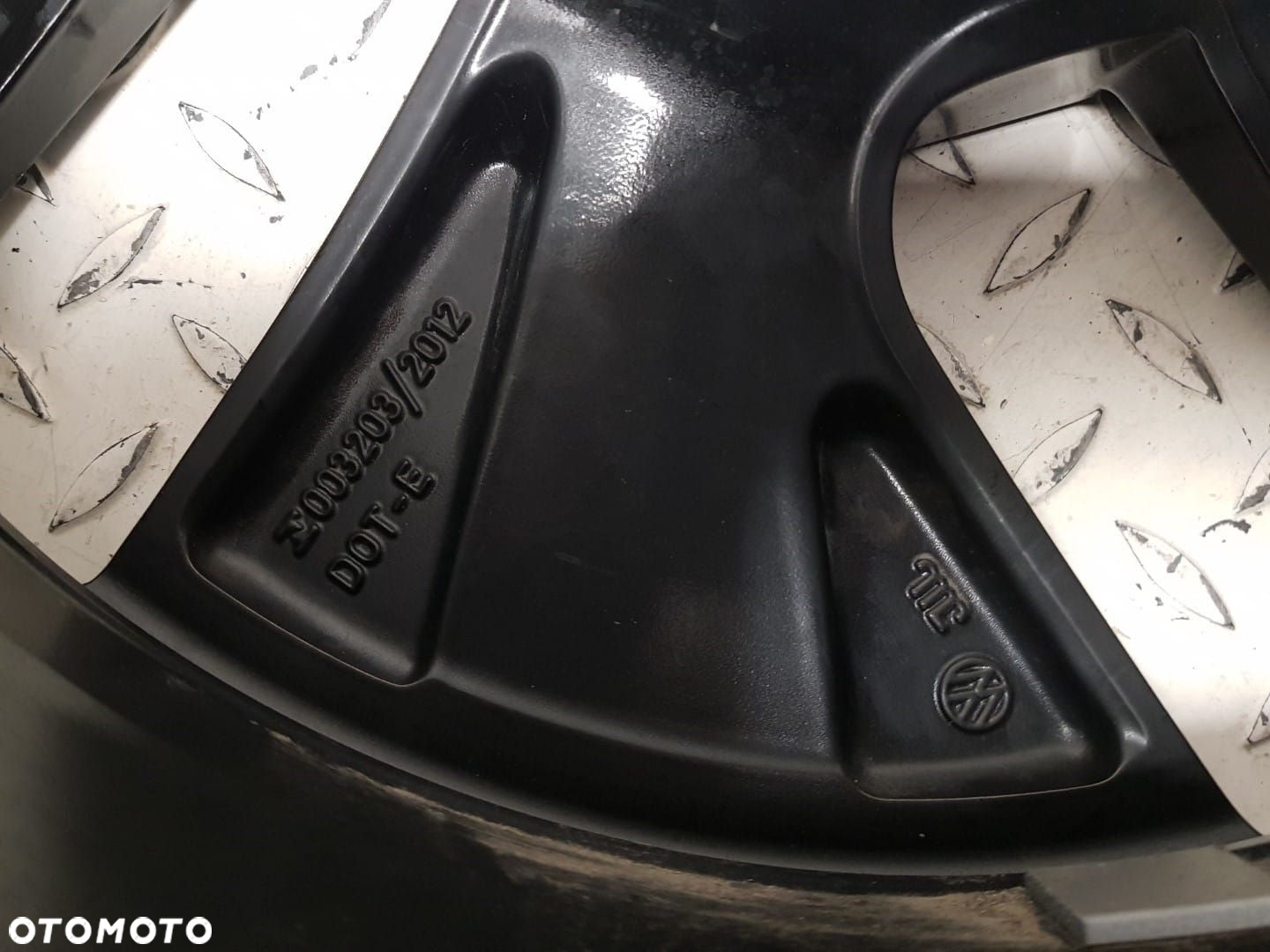 ŁADNA FELGA ALUMINIOWA ALUFELGA VW ID.3 ID3  18 x 7,5j  5x112 ET50 10A 10A602025G - 8