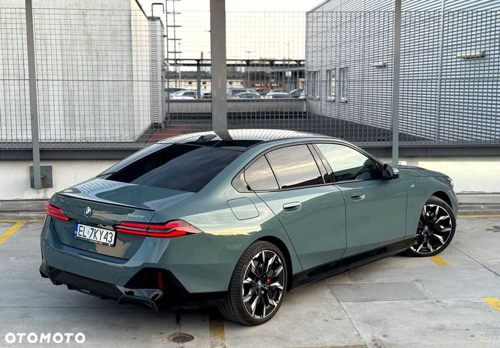 BMW Seria 5 550e xDrive PHEV M Sport - 17