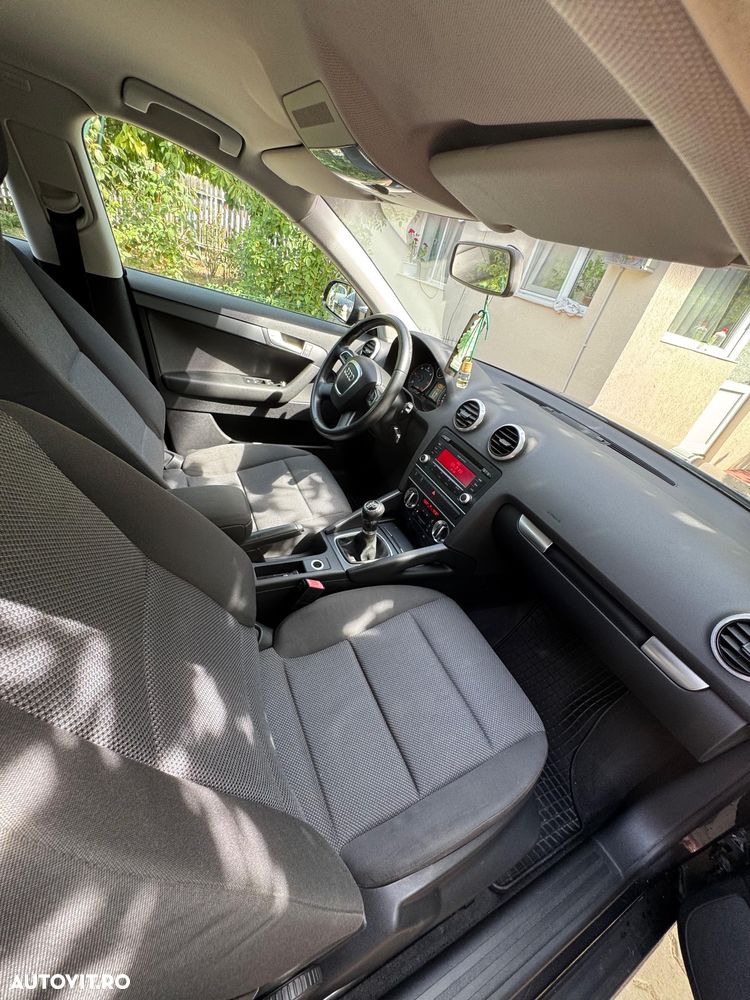 Audi A3 Sportback 1.6 TDI Ambition - 3