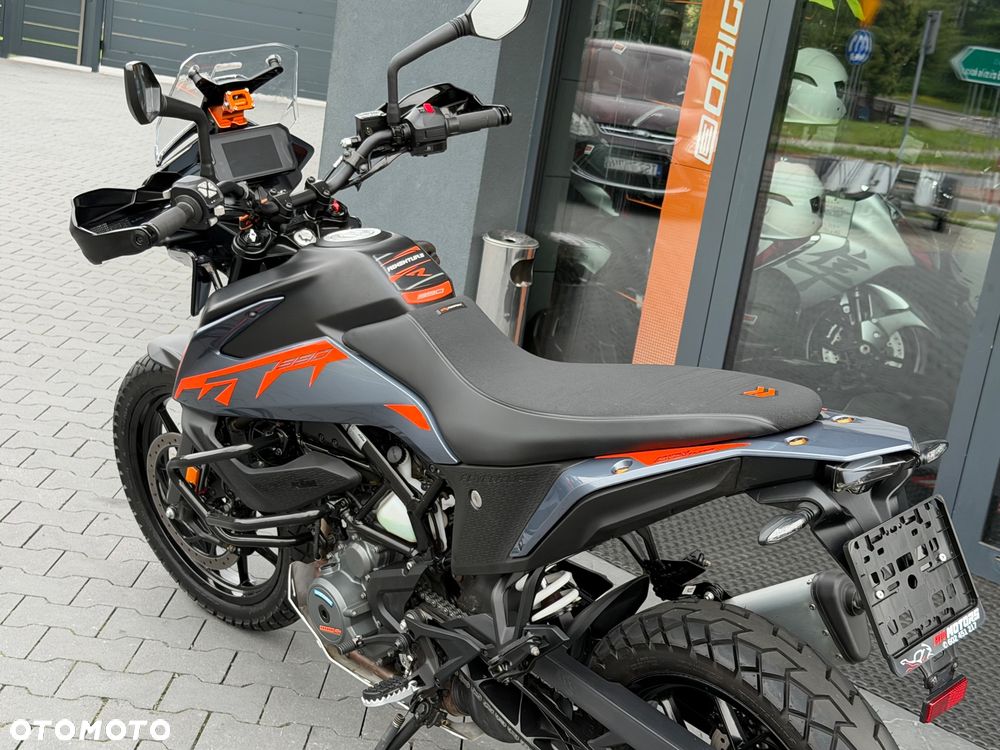 KTM Adventure - 28