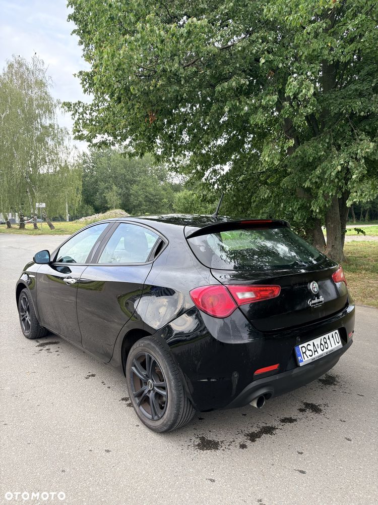 Alfa Romeo Giulietta - 5