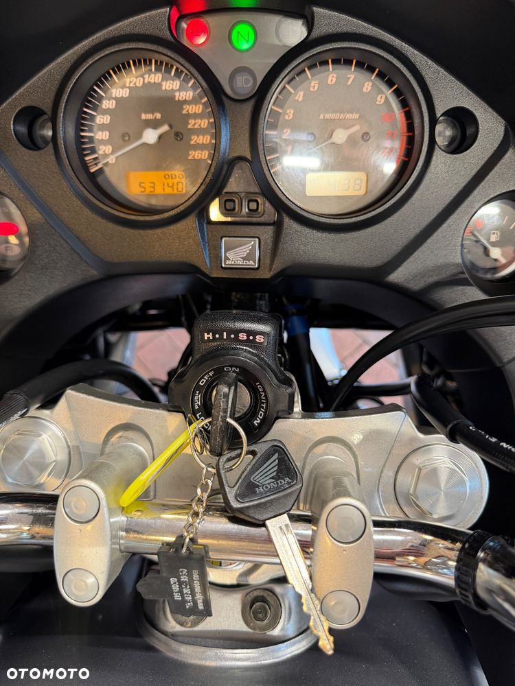 Honda CBF - 19