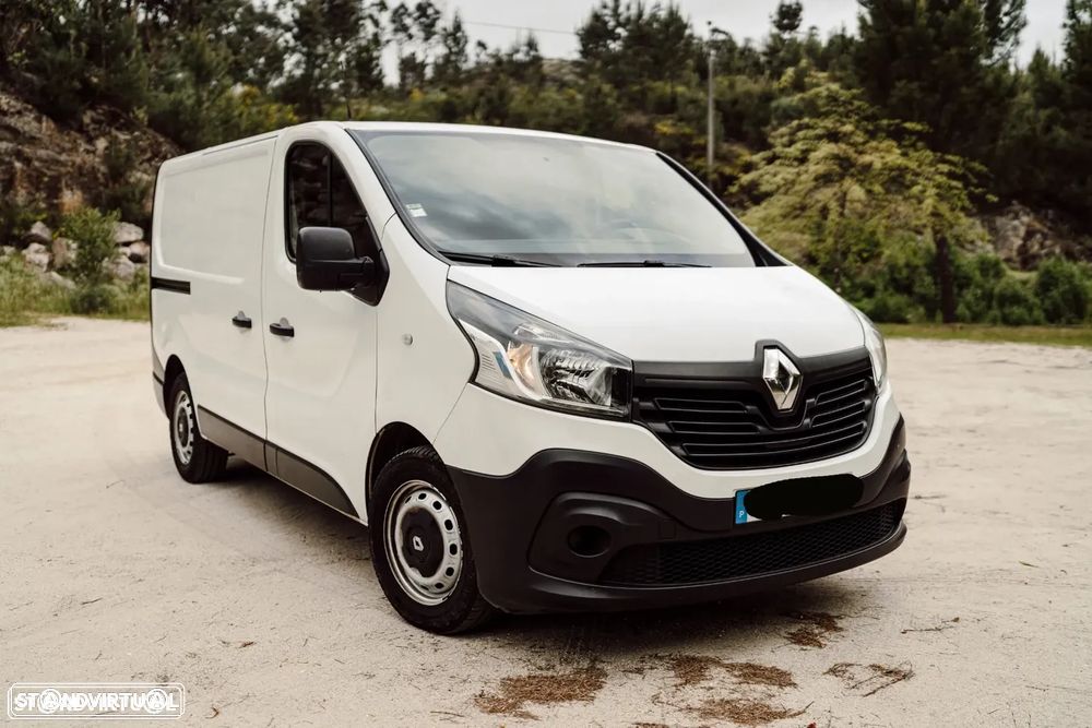 Renault trafic - 1