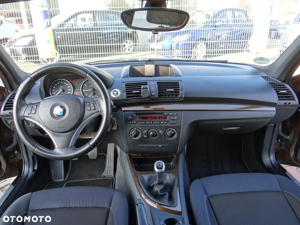BMW Seria 1 116i Edition Sport - 21