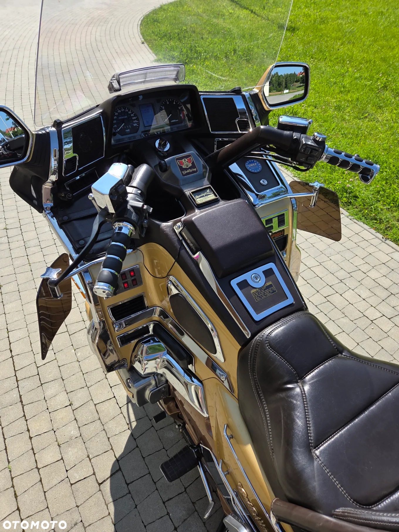 Honda GL - 8