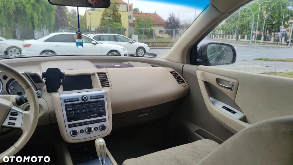 Nissan Murano 3.5 V6 - 8