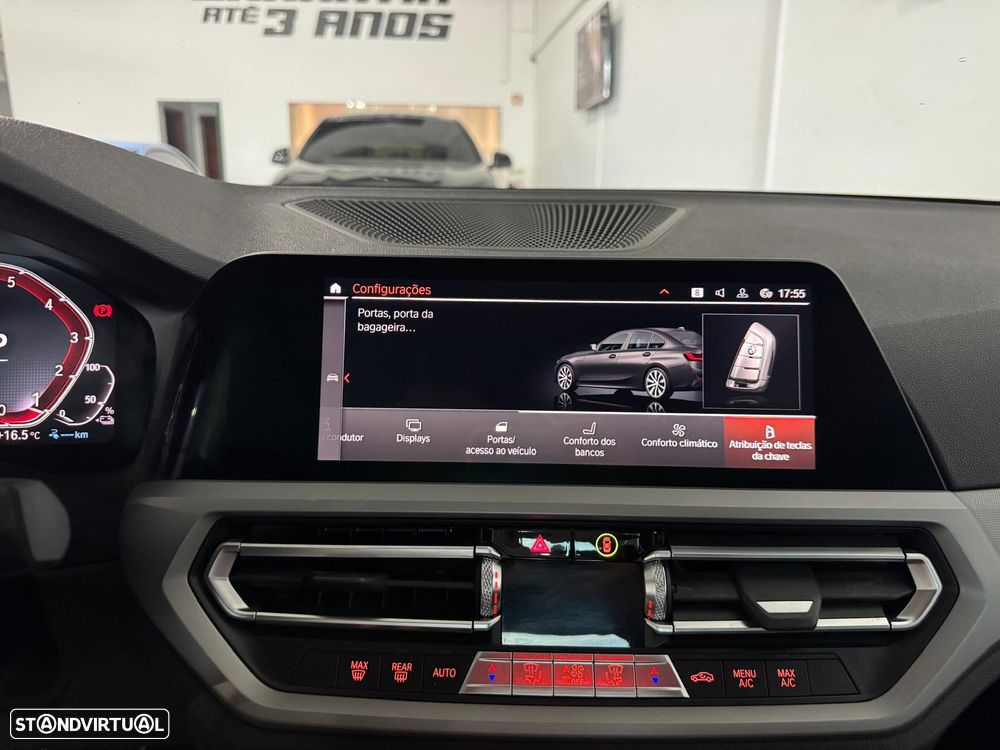 BMW 330 e Pack M Auto - 33