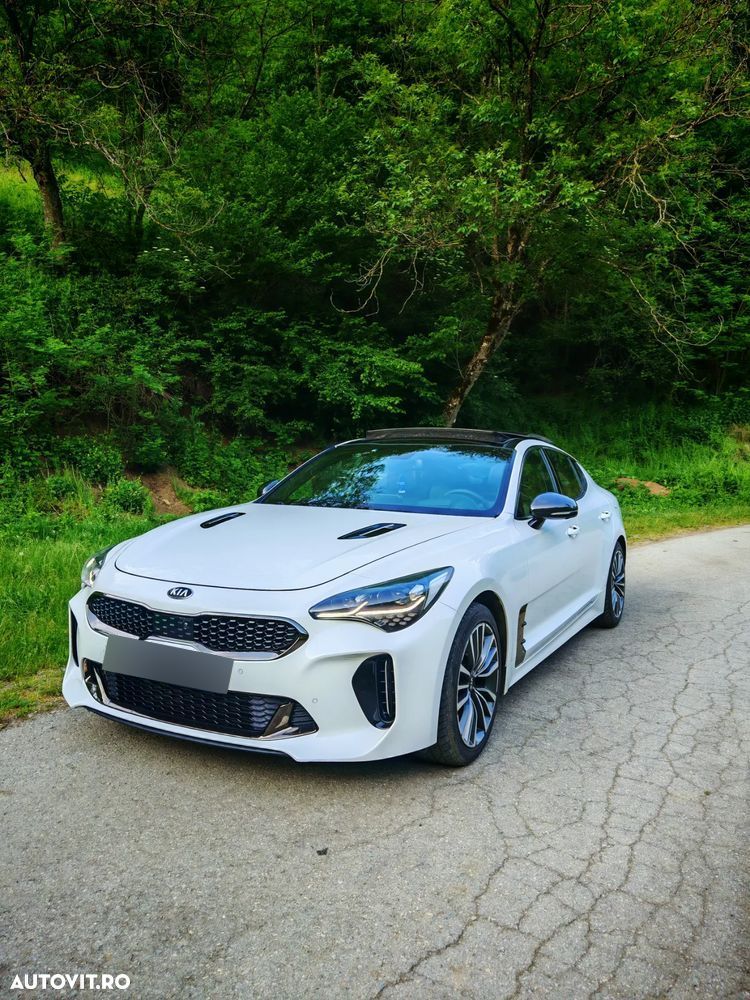 Kia Stinger 2.2 CRDI AWD GT Line - 1
