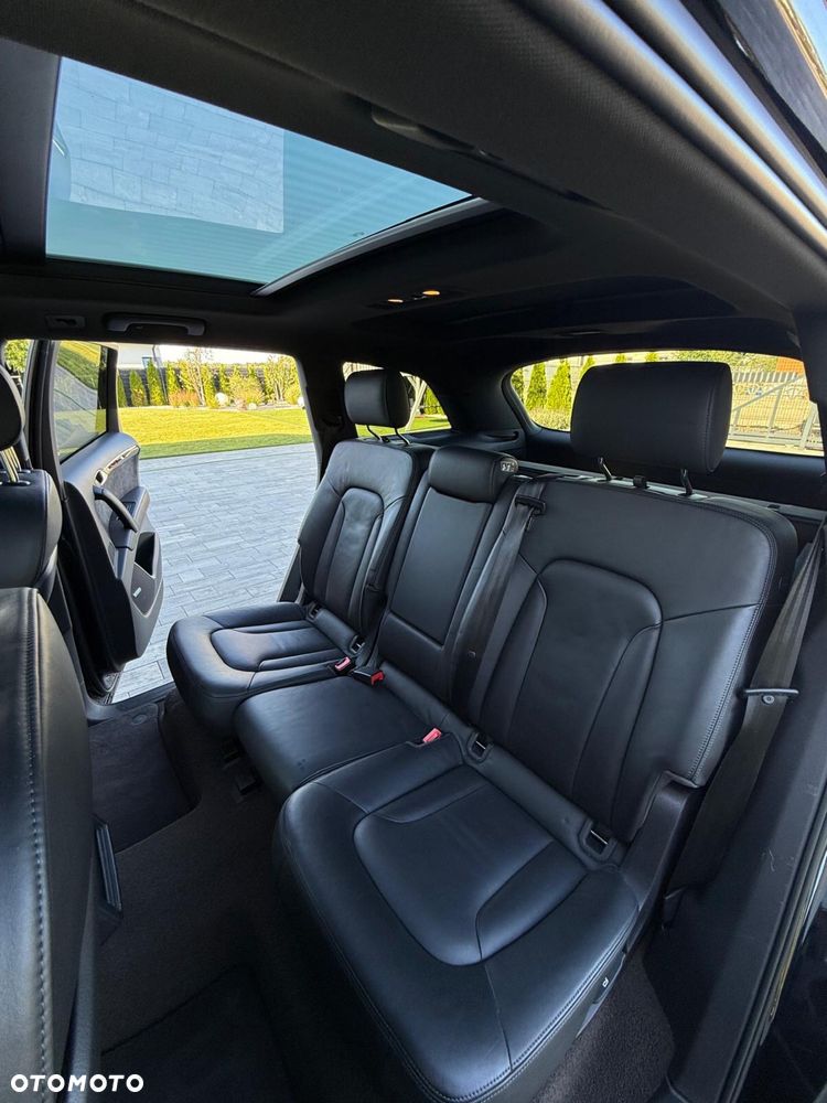 Audi Q7 - 7